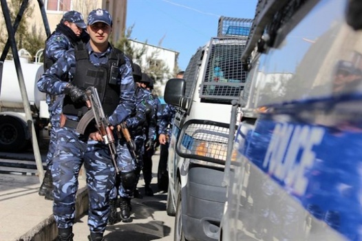 الشرطة تضبط 10 مركبات غير قانونية وتلقي القبض على 30 مطلوبا للعدالة في جنين
