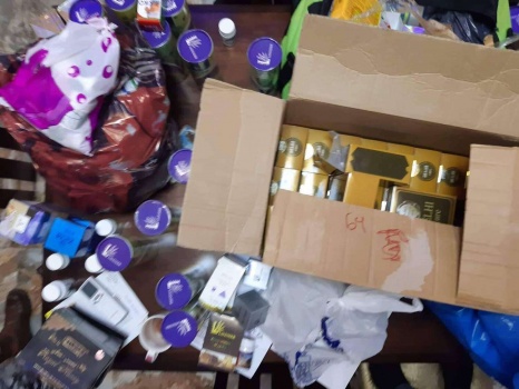 ضبط كمية كبيرة من المنشطات الجنسية وحبوب التنحيف داخل منزل في جنين