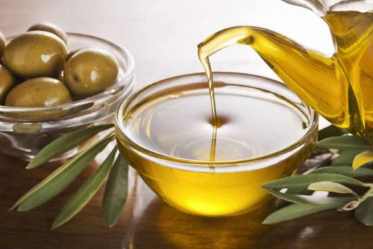 المفتي يدعو المزارعين لإخراج زكاة الزيت والزيتون