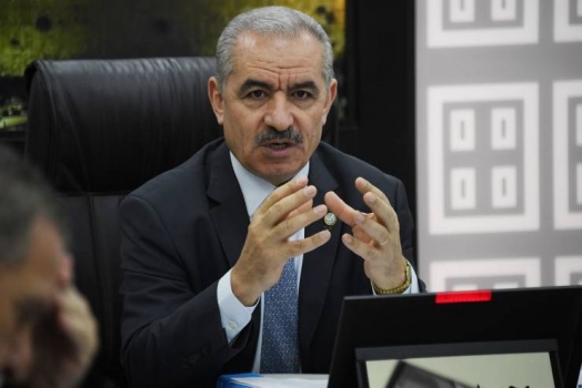 رئيس الوزراء يتحدث عن 20 ألف فرصة عمل جديدة