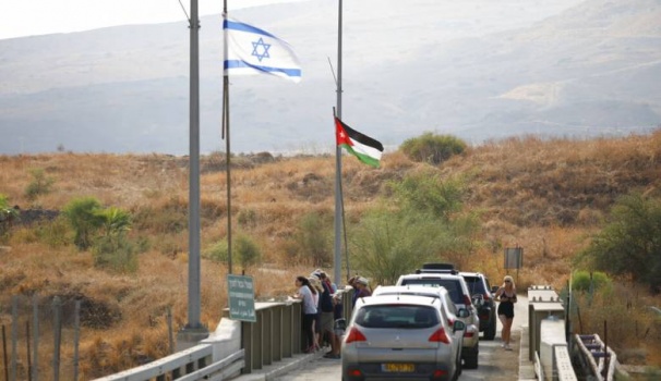 المستوطن المقبوض عليه في الاردن قد يحاكم بالمؤبد