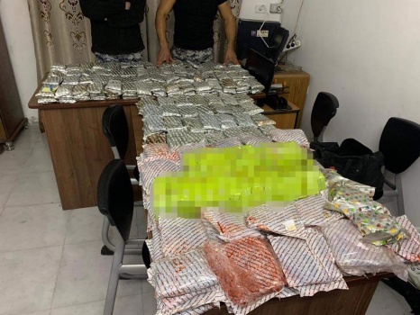 الضابطة الجمركية تضبط كمية كبيرة من المعسل الغير قانوني في محافظة جنين