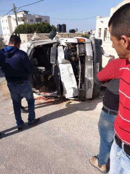 مصرع سيدة وإصابة 3 أشخاص آخرين بحادث سير ذاتي في الخليل