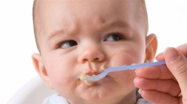متى يأكل الرضيع منتجات الأرز؟
