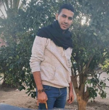 فيديو...الاعلان عن اسم الشهيد الذي استهدفه الاحتلال مساء اليوم جنوب غزة