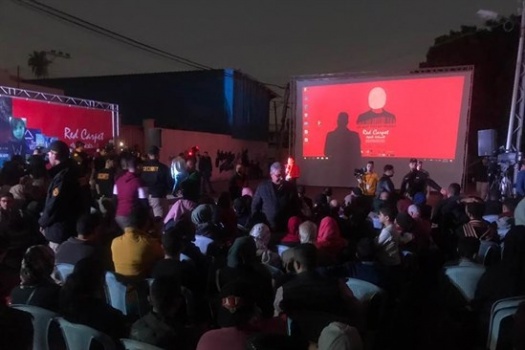 غزة: افلام سينمائية تعرض في الشارع لعدم وجود دور عرض