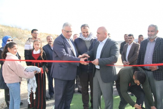 الرجوب وغنيم يفتتحان مشروع تركيب خزان وخطوط ناقلة لقرية وادي دعوق جنوب جنين