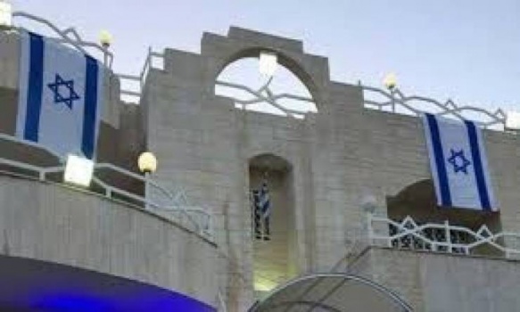 السجن 8 سنوات لأردني خطط لاستهداف سفارة إسرائيل