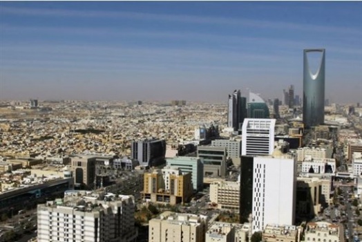 لأول مرة: توقيع مرسوم يسمح للإسرائيليين بزيارة السعودية