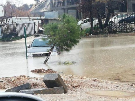 استمرار الفيضانات في بعض مدن الداخل المحتل