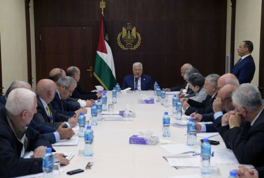اللجنة التنفيذية تعقد اجتماعا برئاسة الرئيس عباس.. ماذا جاء فيه؟