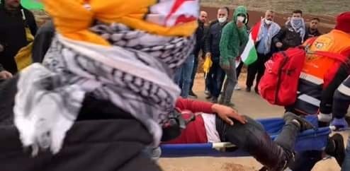 إصابتان برصاص الاحتلال والعشرات بالاختناق في المغير قرب رام الله