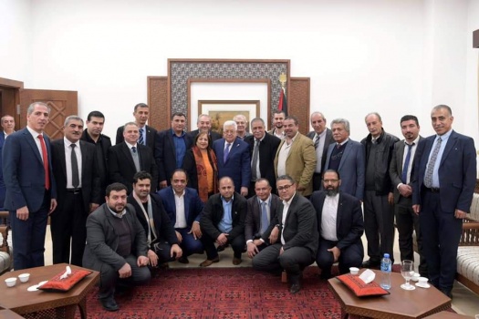 الرئيس يستقبل وفد نقابة الأطباء ونقيب التمريض ونقيب المهن المساندة