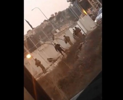 الاحتلال يعتقل شابا بزعم العثور على سكين بحوزته غرب بيت لحم