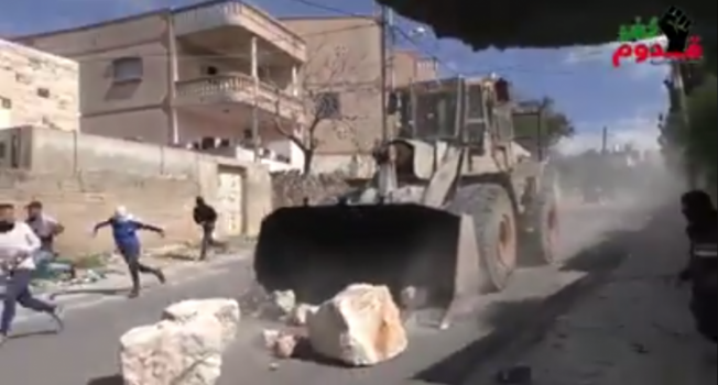 فيديو| نجاة طفل من موت محقق بجرافة الاحتلال في كفر قدوم