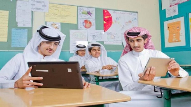 يديعوت': النظام التعليمي السعودي عدو لإسرائيل