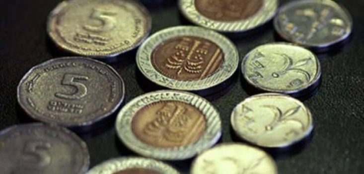 القبض على سيدتين يروجن عملة مزيفة في بيت لحم .