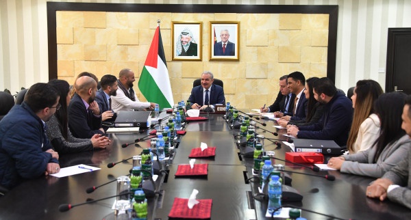 اشتية: تحقيق الانفكاك عن الاحتلال يتم بتوحيد الجهود معا