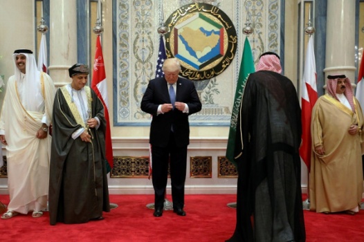 ما هي الدول العربية الثلاث التي ترفض التطبيع مع إسرائيل؟