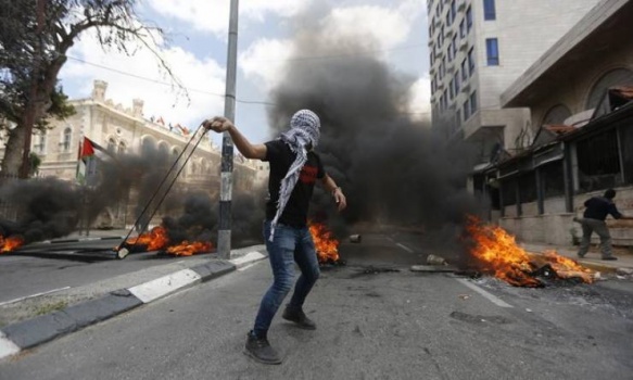 حمـ ـاس: الرد الشعبي على 'صفقة ترمب' جاء قويًا وحاسمًا
