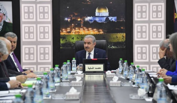 قرارات الحكومة حول 'كورونا' وحقوق الموظفين واضراب الاطباء