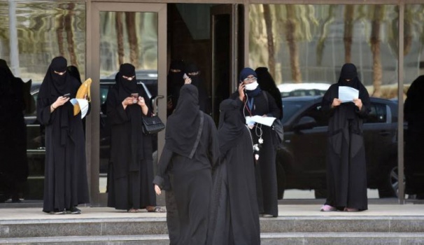 السعودية: عقوبات قاسية لمن يجبر الفتاة على الزواج بمن لا ترغب