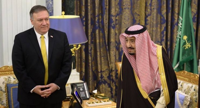 الرياض: الملك سلمان يبحث مع بومبيو الأحداث الإقليمية