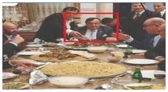 عشيرة أردنية تتبرأ من نجلها لاستضافته السفير الإسرائيلي على الغداء في منزله