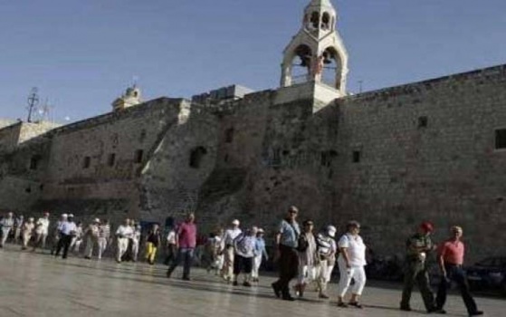 إخلاء غالبية الوفود السياحية من فنادق بيت لحم