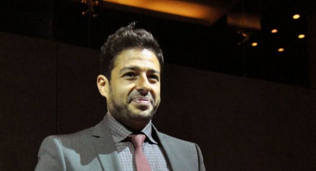 هل أصيب المطرب محمد حماقي بفيروس 'كورونا'؟