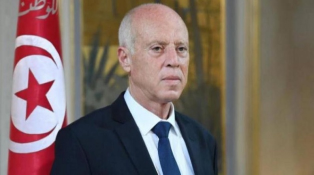 الرئيس التونسي يعلن حجرا صحيا كاملا في البلاد