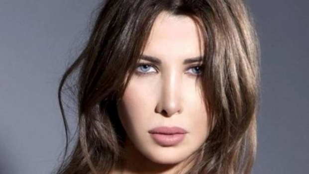 صورة نانسي عجرم ونجل محامية قتيل منزلها تحدث ضجة.. ما سرها؟