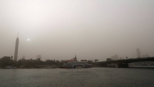 منخفض 'التنين' يقتل 7 أشخاص في مصر ويدخل في 'مرحلة الذروة'
