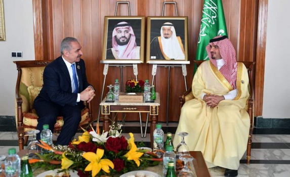 اشتية يلتقي وزيري الداخلية السعودي والمصري