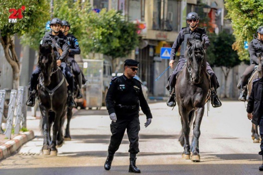 الشرطة تقبض على 16 شخص لعدم التزامهم بتعليمات الحجر البيتي في رام الله