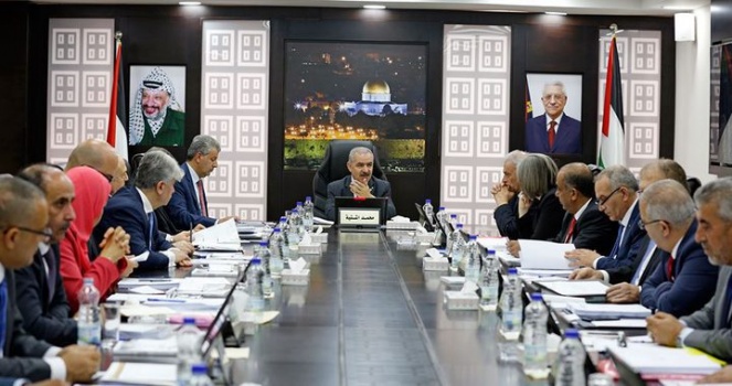 مجلس الوزراء الفلسطيني يُقرر اعتماد الثامن من آذار عطلة رسمية