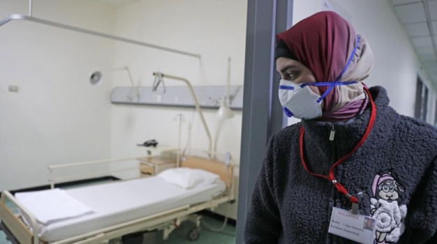 وسط أوضاع مأساوية... إليكم ماذا يجري مع المعزولين داخل الفندق ببيت لحم؟