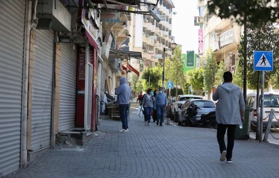 في فلسطين...عدم الالتزام بالحجر سبب إصابات كورونا الأخيرة