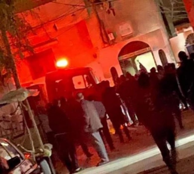 إصابة مواطنين في غزة إثر حريق في منزل