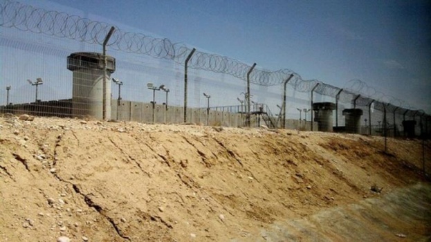هيئة الأسرى: البدء بتنفيذ اجراءات وقائية داخل أقسام سجن النقب والبوسطة