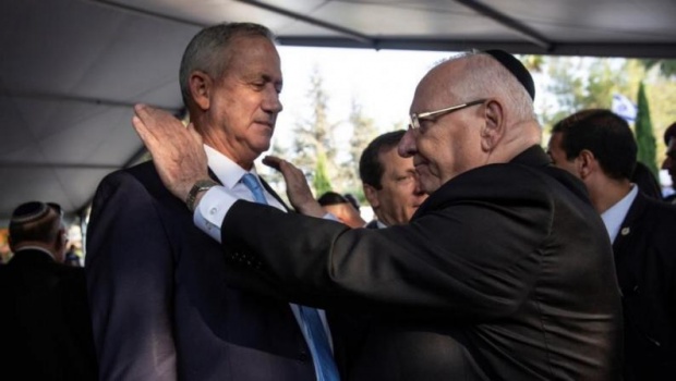انتهاء المهلة الزمنية القانونية الممنوحة لغانتس لتشكيل الحكومة