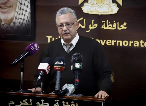 المحافظ أبو بكر يقرر إغلاق مداخل مخيم طولكرم بعد الإعلان عن حالتي إصابة بفايروس كورونا