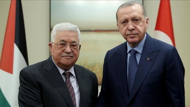 تفاصيل اتصال هاتفي بين الرئيس عباس وأردوغان