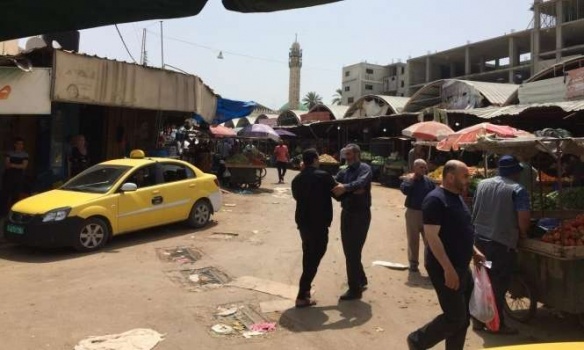أسواق جنين تُجابه كورونا برمضان: "حركة شرائية بائسة وتبضُّع الضروريّات فقط"
