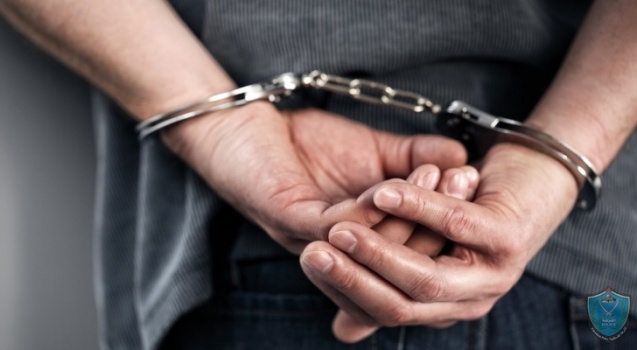 الشرطة تقبض على شخص يقوم بترويج المخدرات في بيت لحم