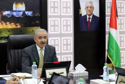 الحكومة تقرر عودة الموظفين للعمل