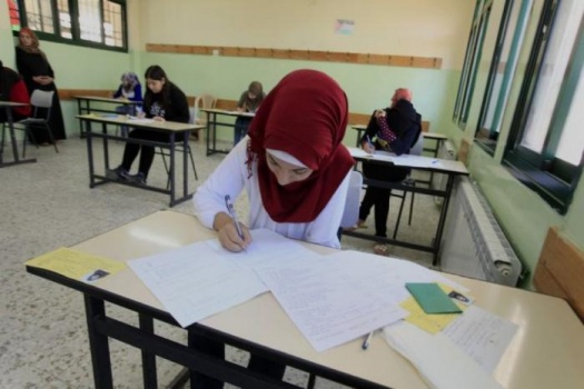 78400 طالب يتوجهون لأداء امتحان الثانوية العامة