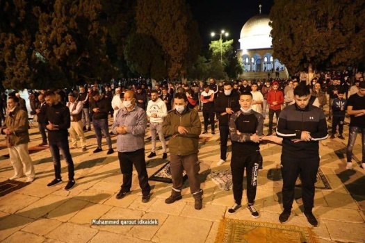 فيديو ...بعد شهرين ونصف على إغلاقه- فتح أبواب المسجد الاقصى