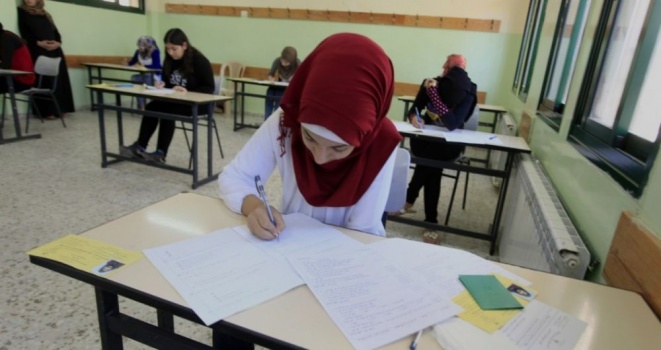 التربية والتعليم: 78400 يبدأون السبت تقديم امتحانات الثانوية العامة