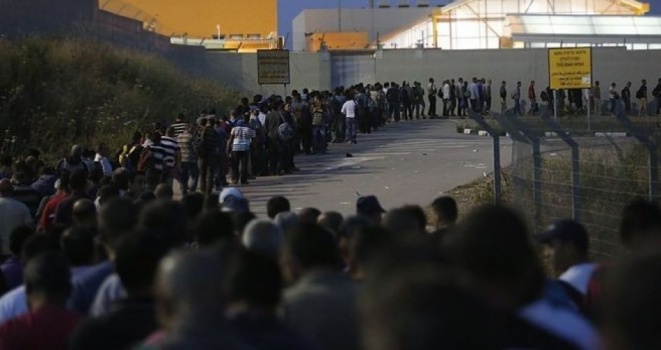 اسرائيل تعلن إجراءات جديدة لتنقل العمال وتتوقع فتح المعابر الاسبوع المقبل